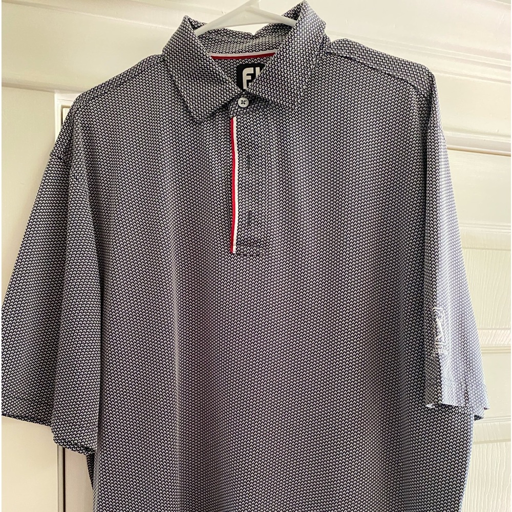 Men’s FootJoy golf polo/shirt~XL-Navy and white